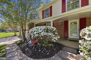10 Wandering Trail, Potomac, MD 20854 - Photo 3