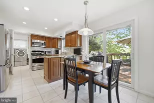 10 Wandering Trail, Potomac, MD 20854 - Photo 15