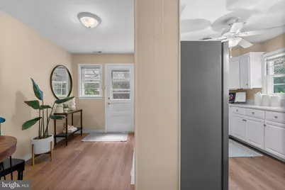 14221 Hi Wood Drive, Rockville, MD 20850 - Photo 13