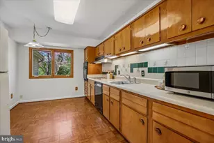 2 Lorre Ct, Rockville, MD 20852 - Photo 19