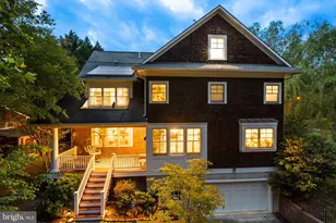 7032 Wilson Ln, Bethesda, MD 20817 - Photo 57