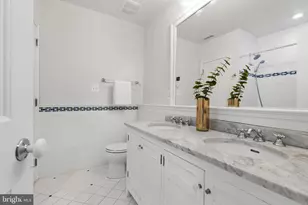 7032 Wilson Ln, Bethesda, MD 20817 - Photo 35