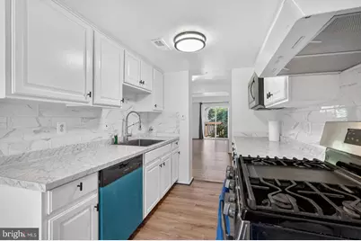2430 Sun Valley Circle #7-B, Silver Spring, MD 20906 - Photo 11