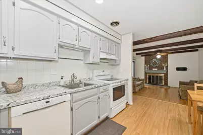 9700 Shadow Oak Drive, Gaithersburg, MD 20886 - Photo 13
