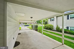 205 Tulip Dr, Gaithersburg, MD 20877 - Photo 7