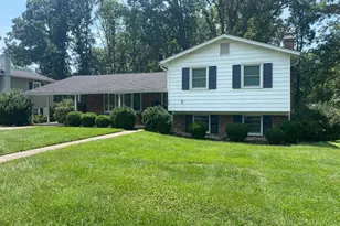 205 Tulip Dr, Gaithersburg, MD 20877 - Photo 1