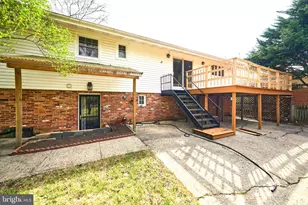 6403 Hollins Dr, Bethesda, MD 20817 - Photo 51