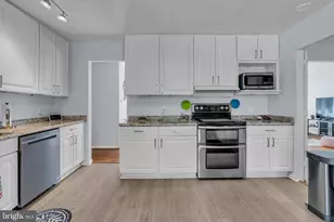 6403 Hollins Dr, Bethesda, MD 20817 - Photo 11