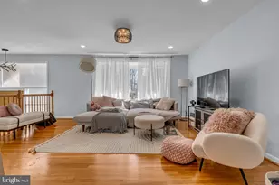 6403 Hollins Dr, Bethesda, MD 20817 - Photo 7
