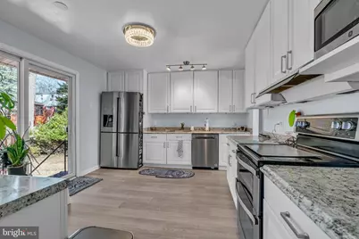 6403 Hollins Drive, Bethesda, MD 20817 - Photo 9