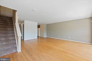 14823 Strawberry Ln, Burtonsville, MD 20866 - Photo 3