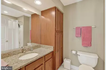 19804 Sovereign Court, Germantown, MD 20876 - Photo 9