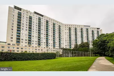 10401 Grosvenor Place #324, Rockville, MD 20852 - Photo 23