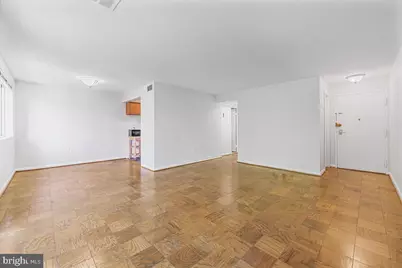 10444 Rockville Pike #302, Rockville, MD 20852 - Photo 5