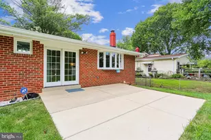 11513 Lockhart Pl, Silver Spring, MD 20902 - Photo 17