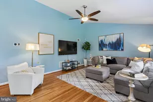 11513 Lockhart Pl, Silver Spring, MD 20902 - Photo 5