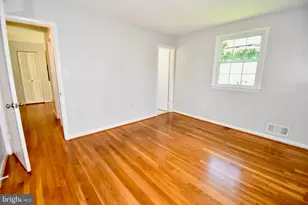 11404 Soward Dr, Kensington, MD 20895 - Photo 33