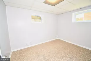 11404 Soward Dr, Kensington, MD 20895 - Photo 49