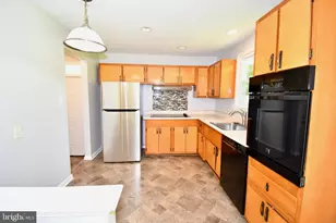 11404 Soward Dr, Kensington, MD 20895 - Photo 15