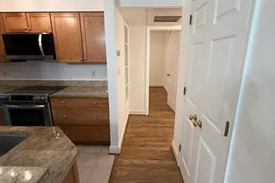 7861 Coddle Harbor Ln, Potomac, MD 20854 - Photo 15