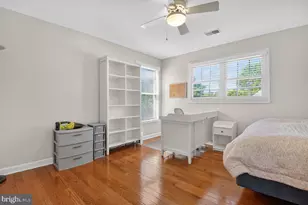 9908 Bald Cypress Dr, Rockville, MD 20850 - Photo 25