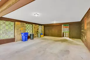 6509 Bradley Blvd, Bethesda, MD 20817 - Photo 3