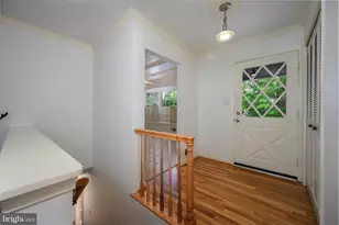 6728 Sulky Ln, North Bethesda, MD 20852 - Photo 11