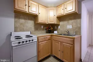 6728 Sulky Ln, North Bethesda, MD 20852 - Photo 47