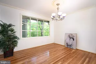 6728 Sulky Ln, North Bethesda, MD 20852 - Photo 9