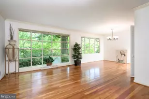 6728 Sulky Ln, North Bethesda, MD 20852 - Photo 3