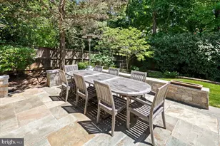 6413 Kenhowe Dr, Bethesda, MD 20817 - Photo 17
