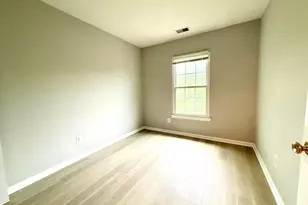 8 Diamond Hill Ct, Germantown, MD 20874 - Photo 15