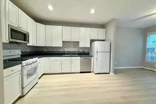 8 Diamond Hill Ct, Germantown, MD 20874 - Photo 5