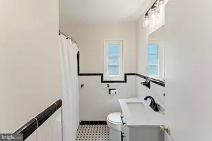 9884 Hollow Glen Pl, Silver Spring, MD 20910 - Photo 25
