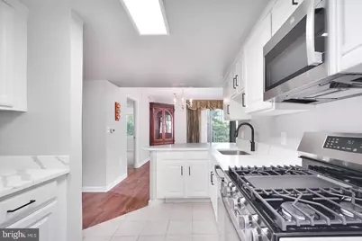 11710 Old Georgetown #429, North Bethesda, MD 20852 - Photo 5