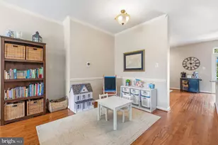 207 Longpoint Way, Gaithersburg, MD 20878 - Photo 13
