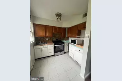 1760 E West Highway #1760, Silver Spring, MD 20910 - Photo 7