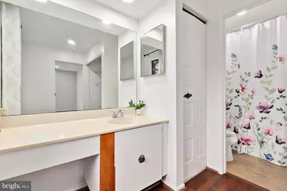 9507 Fern Hollow Way, Montgomery Village, MD 20886 - Photo 17