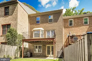 7709 Heatherton Ln, Rockville, MD 20854 - Photo 37