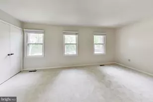 7709 Heatherton Ln, Rockville, MD 20854 - Photo 19