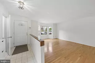 10739 Mist Haven Terrace, Rockville, MD 20852 - Photo 7