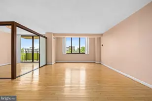 5225 Pooks Hill Rd, Bethesda, MD 20814 - Photo 5