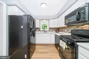 713 Seek Ln, Silver Spring, MD 20912 - Photo 7