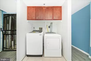 713 Seek Ln, Silver Spring, MD 20912 - Photo 17