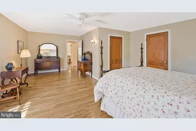 8519 Hazelwood Drive, Bethesda, MD 20814 - Photo 29