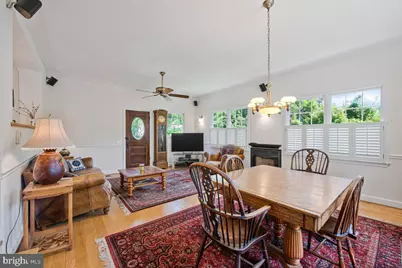8519 Hazelwood Drive, Bethesda, MD 20814 - Photo 11