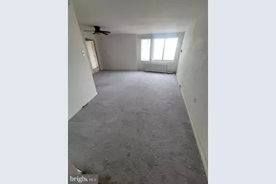 10201 Grosvenor Place #1403, Rockville, MD 20852 - Photo 5