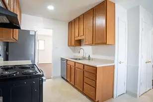 11748 Trophy Ct, Germantown, MD 20876 - Photo 9
