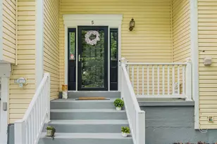 5 Tripoley Ct, Gaithersburg, MD 20878 - Photo 3