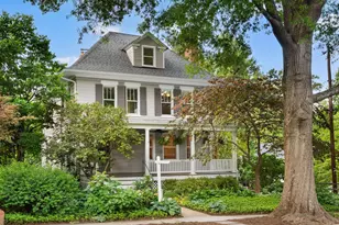 3419 Raymond St, Chevy Chase, MD 20815 - Photo 3